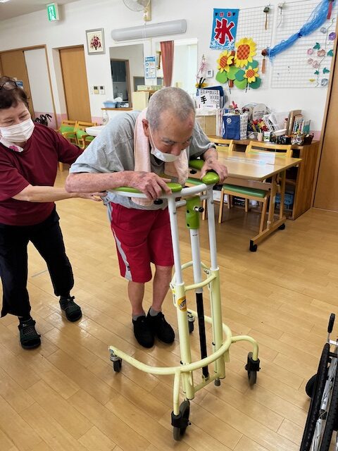 頑張ってますよ！！