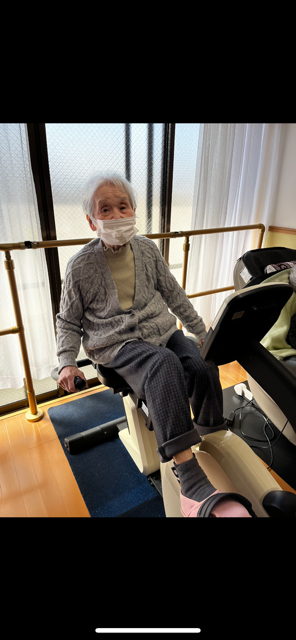 『えん』で運動中1